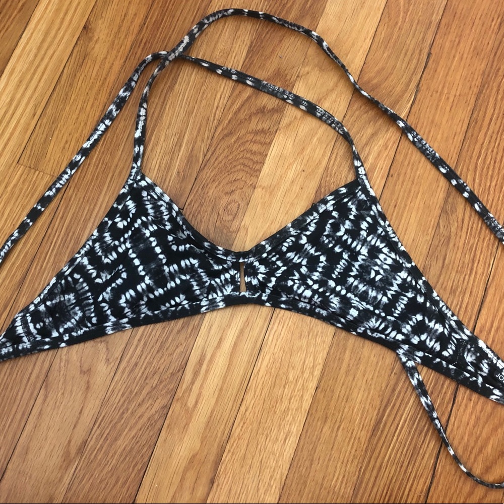 Jolyn Vent Bikini Top
